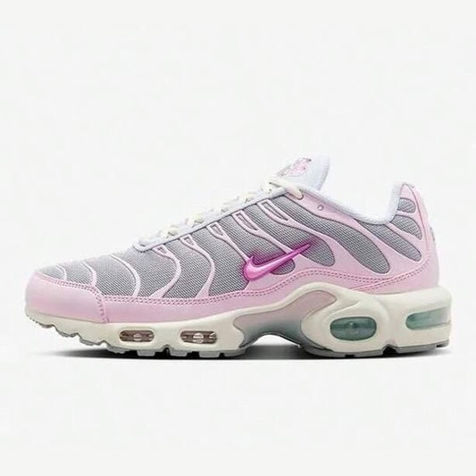 Women's Air Max Plus Running Sneaker