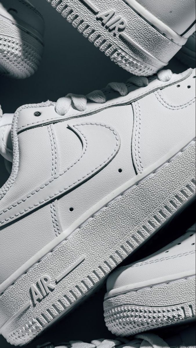 White Air Force 1 - The Everyday Essential