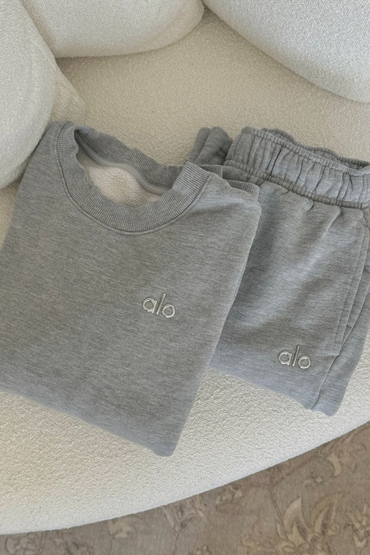 Alo Yoga Signature Set_🖤 Black 🤎 Chocolate Brown 🩶 Grey | Pre-Order