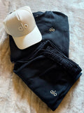 Alo Sweat Signature set_3-Piece Luxe Track Set with Alo Cap